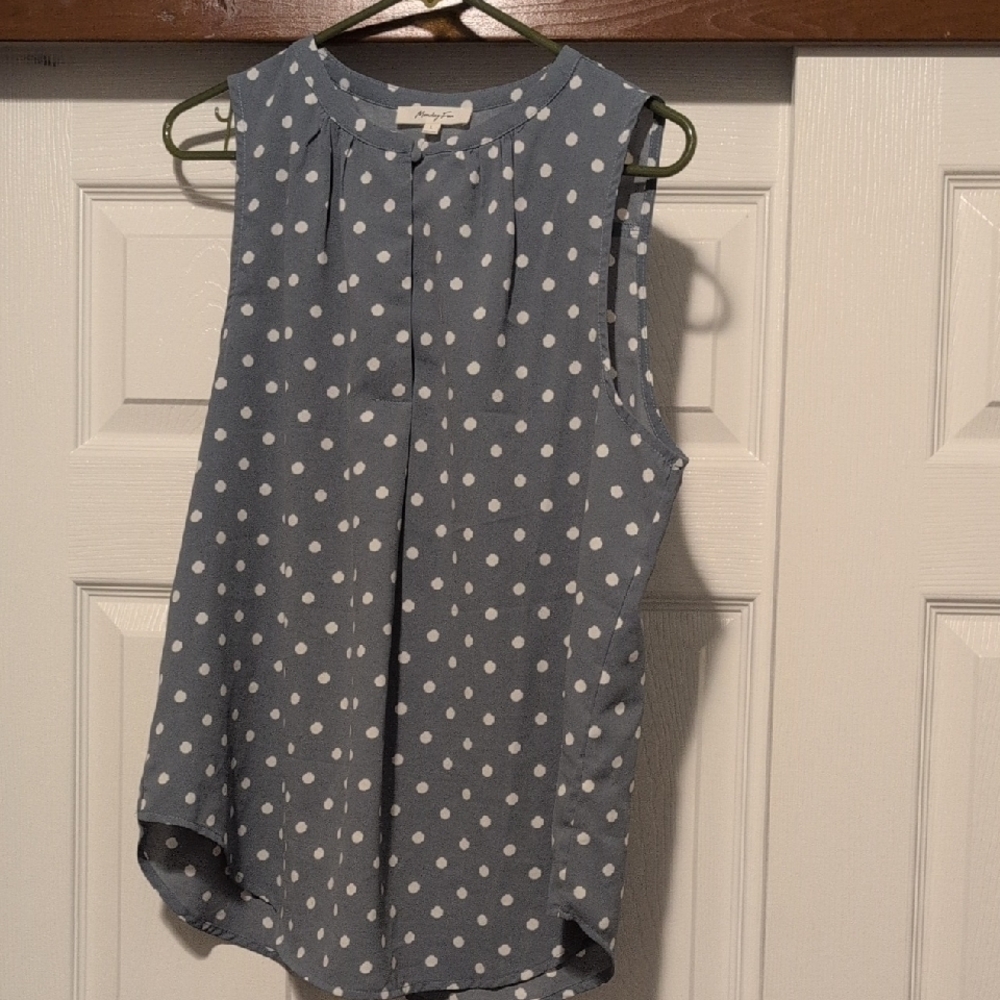 Polka Dot Sleeveless Camisole in Dusty Blue